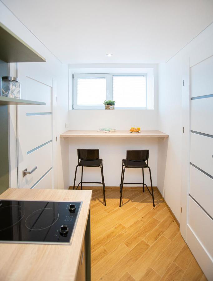 Groundfloor Apartment On The Green Hill Kaunas Luaran gambar